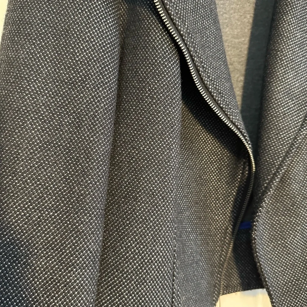 Anthropologie Cartonnier Gray Short Jacket with Faux Fur Trim. - Picture 8 of 11